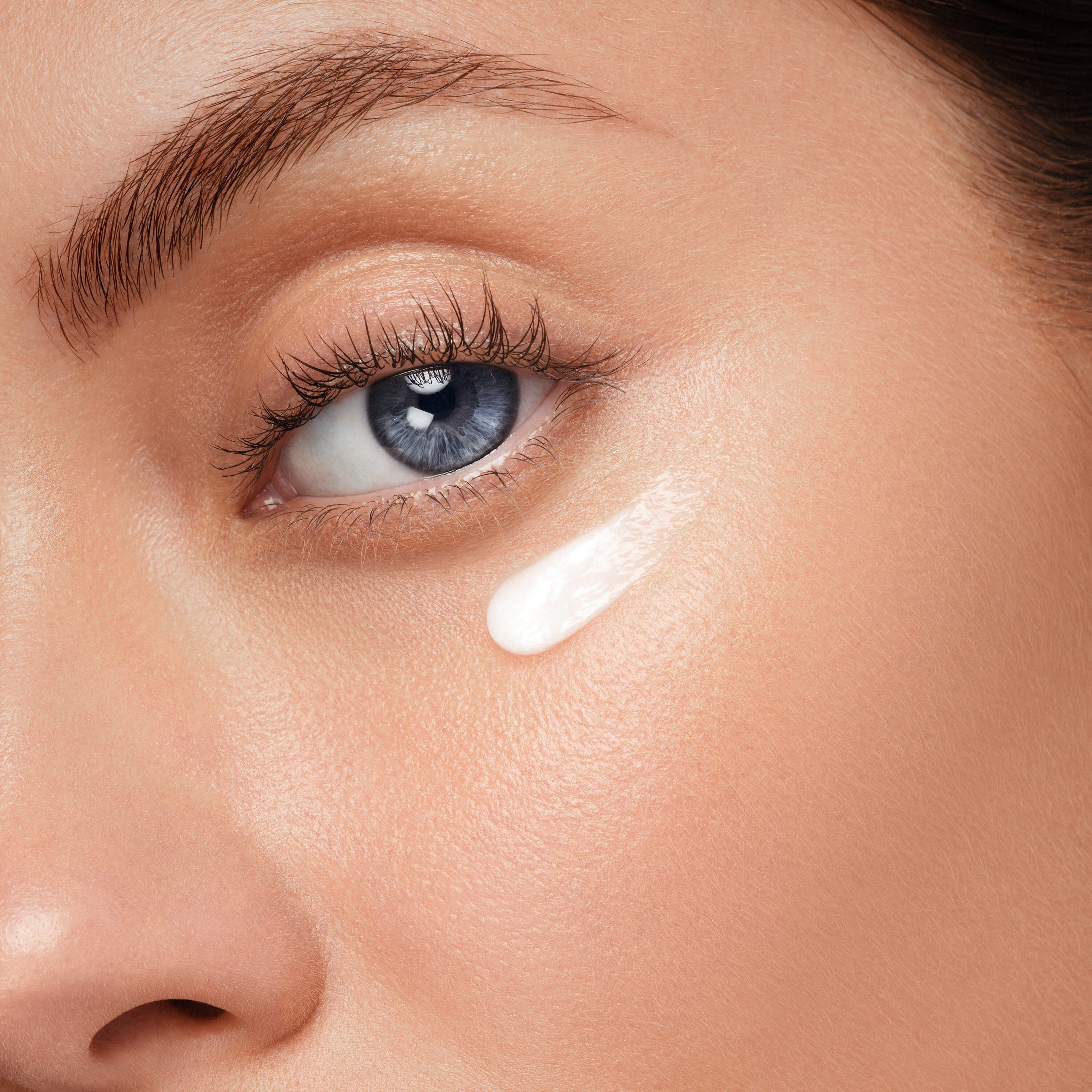 BLUE PRO-RETINOL CREME POUR LES YEUX